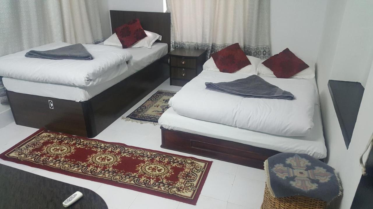 Bnb Royal Tourist House 카트만두 외부 사진