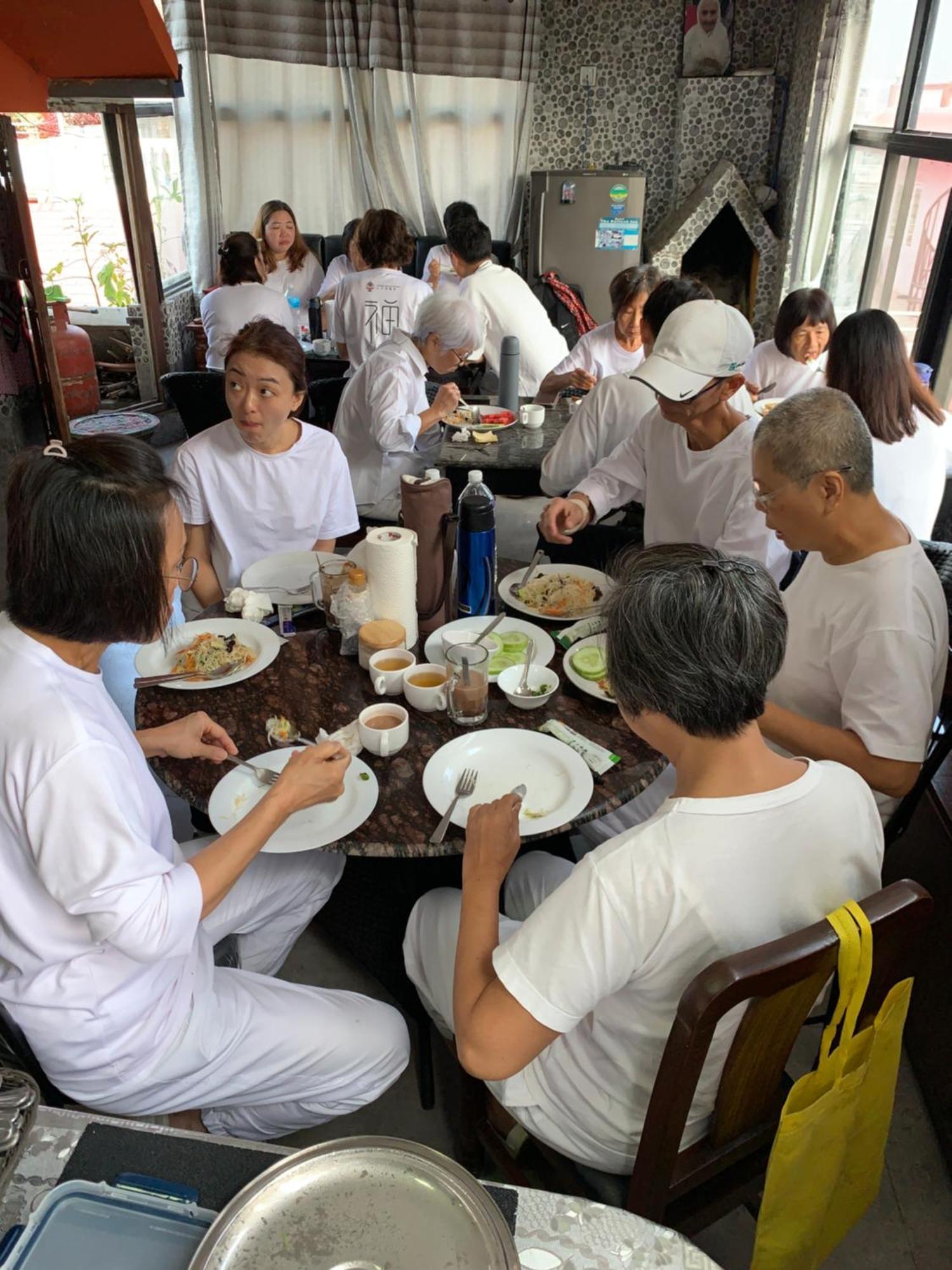 Bnb Royal Tourist House 카트만두 외부 사진