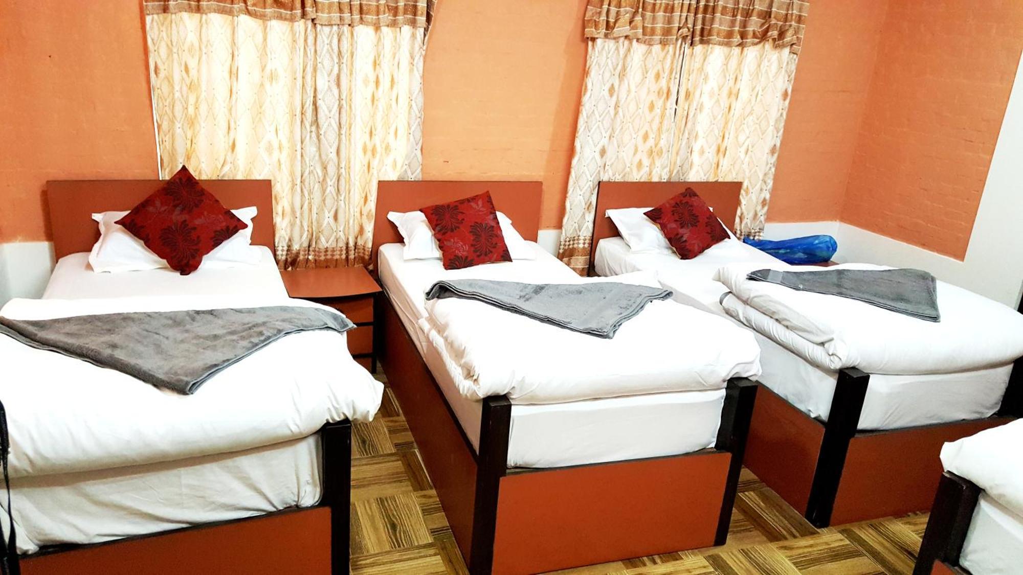 Bnb Royal Tourist House 카트만두 외부 사진